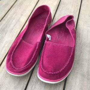 Raspberry Merrell canvas slip on shoes W Sz 11